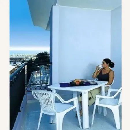 Comfortable With Terrace-beahost Appartement Bibione